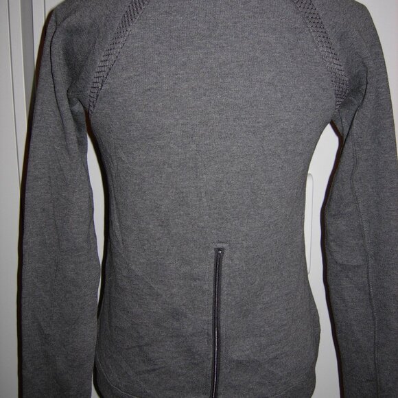Let Loose by RNL gray Zip Back Sweatshirt XS - Picture 5 of 5